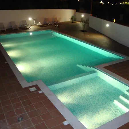 Mantamar Hotel apartamentowy 3*